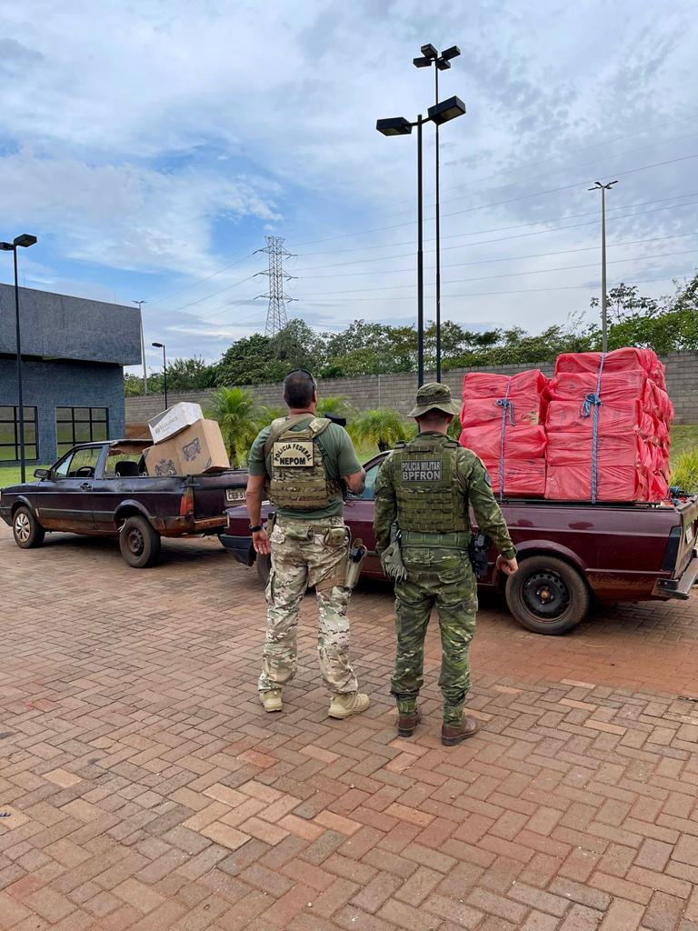 Polícia Federal e BPFRON apreendem dois veículos carregado com cigarros contrabandeados do Paraguai