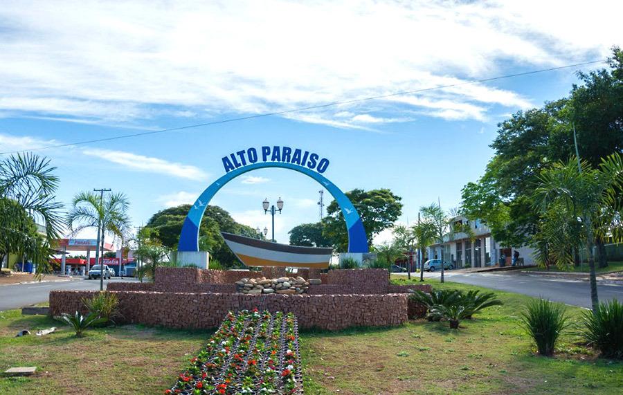 S10 é furtada em frente de residência em Alto Paraíso