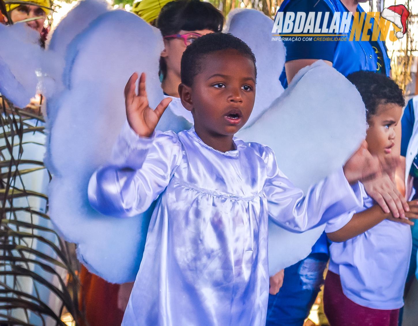 Alunos da APAE Iporã contam com muito amor a história do nascimento de Jesus