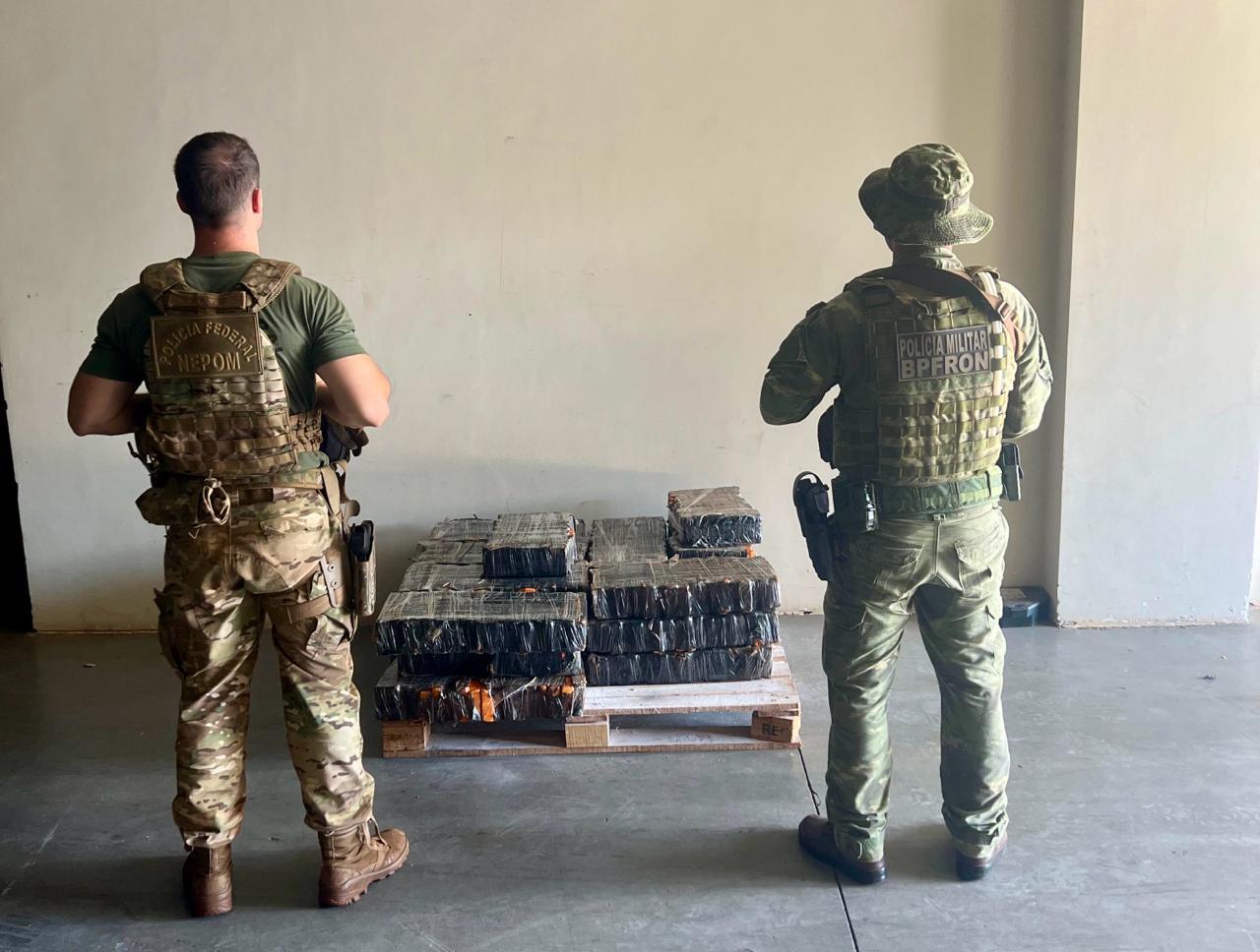 BPFRON e PF fizeram apreensão de grande quantidade de droga na cidade de Guaíra