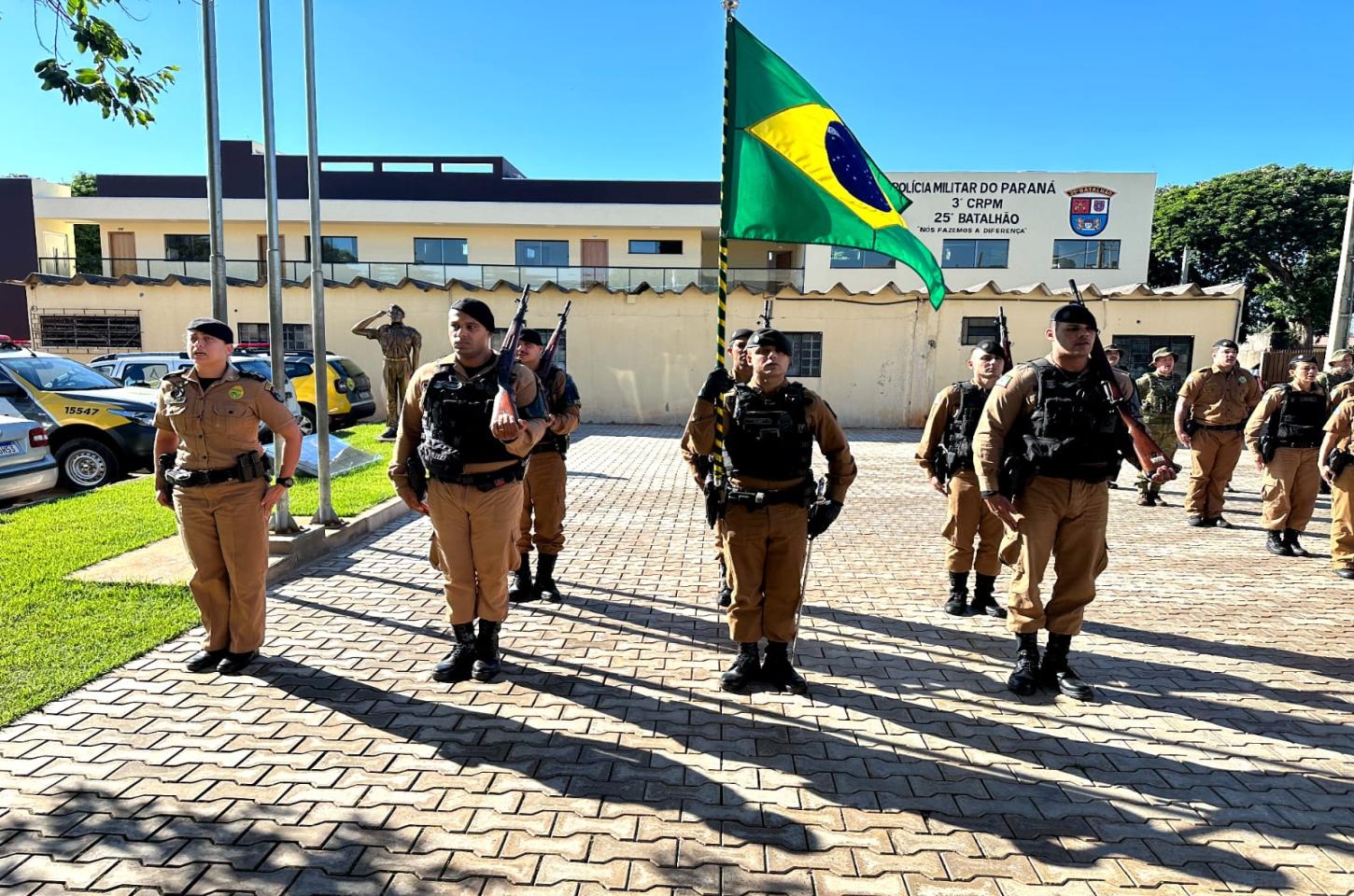 3º CRPM/25º BPM – SOLENIDADE EM HOMENAGEM AO PATRONO DAS POLÍCIAS MILITARES E CIVIS DO BRASIL JOAQUIM JOSÉ DA SILVA XAVIER “TIRADENTES” E ENTREGA DE CARTA PATENTE