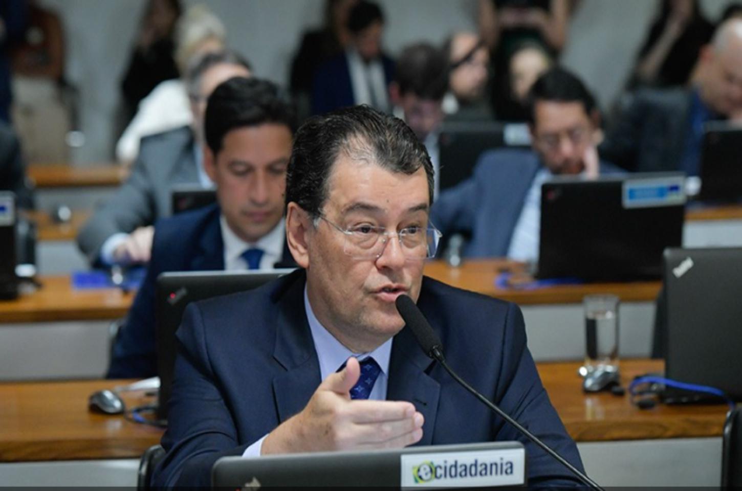 CAE Aprova Tarifa Social de Água e Esgoto para Famílias de Baixa Renda