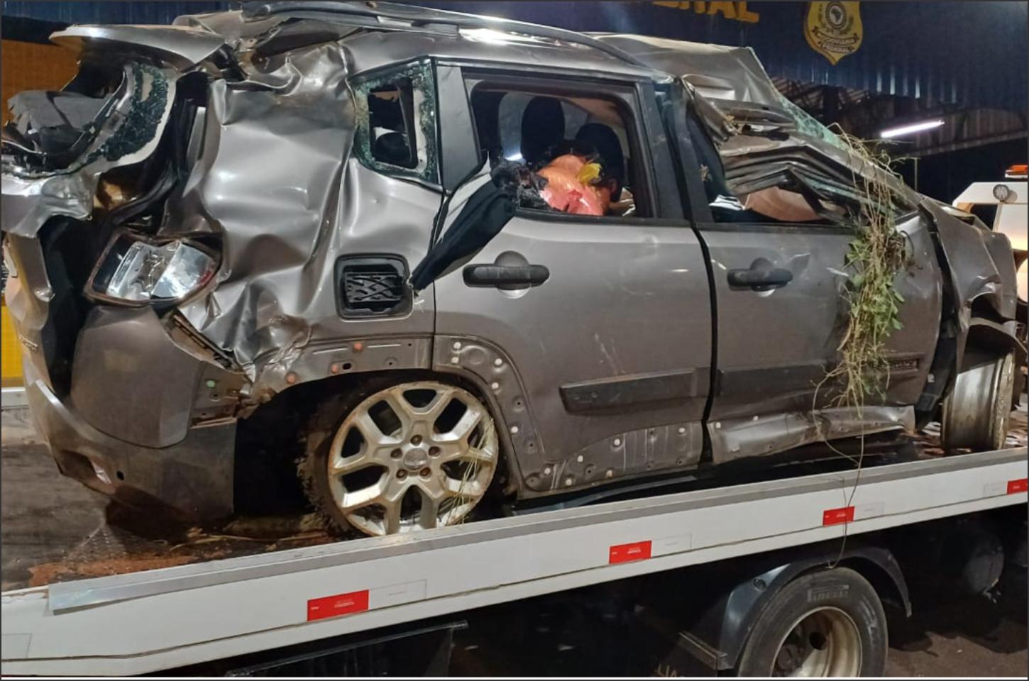 Polícia Rodoviária Federal faz grande apreensão de drogas em Francisco Alves após 20km de perseguição