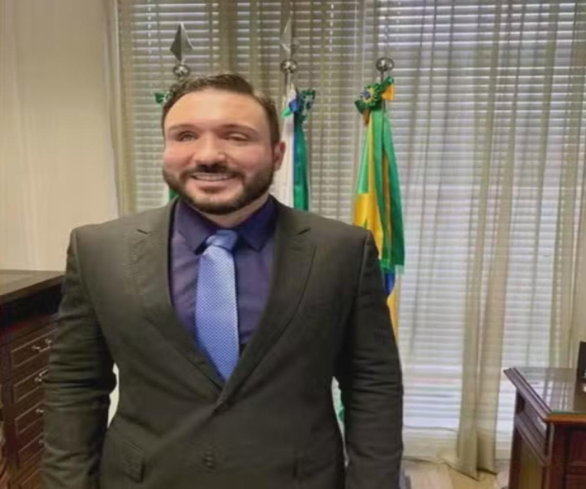 Paranaense expulso da escola por perder a visão se torna primeiro juiz cego na Justiça do Trabalho