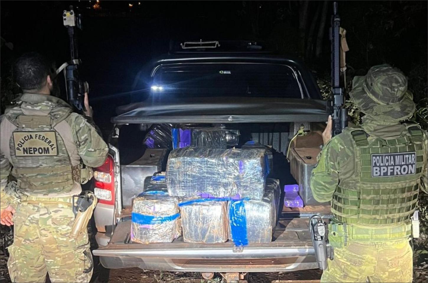 BPFron apreende mais de 200 quilos de maconha em Operação em Oliveira Castro, Guaíra