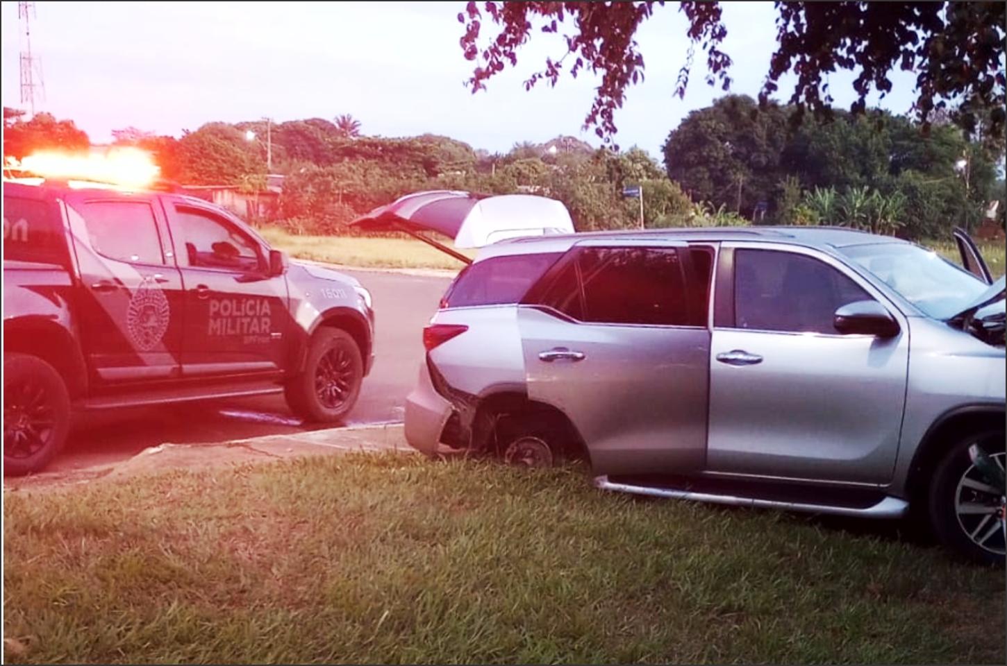 Ação Cinematográfica BPFRON e PF apreendem 771 Kg de Maconha após 40 Km de perseguição