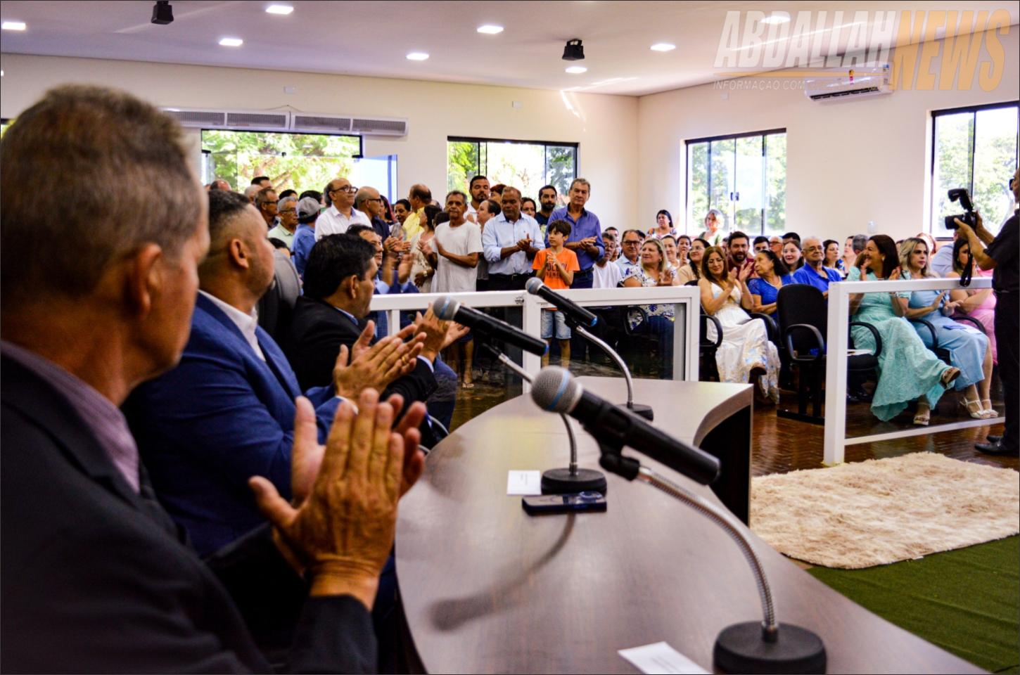 Posse dos novos governantes de Iporã marca início de 2025 com compromisso de mudança e desenvolvimento