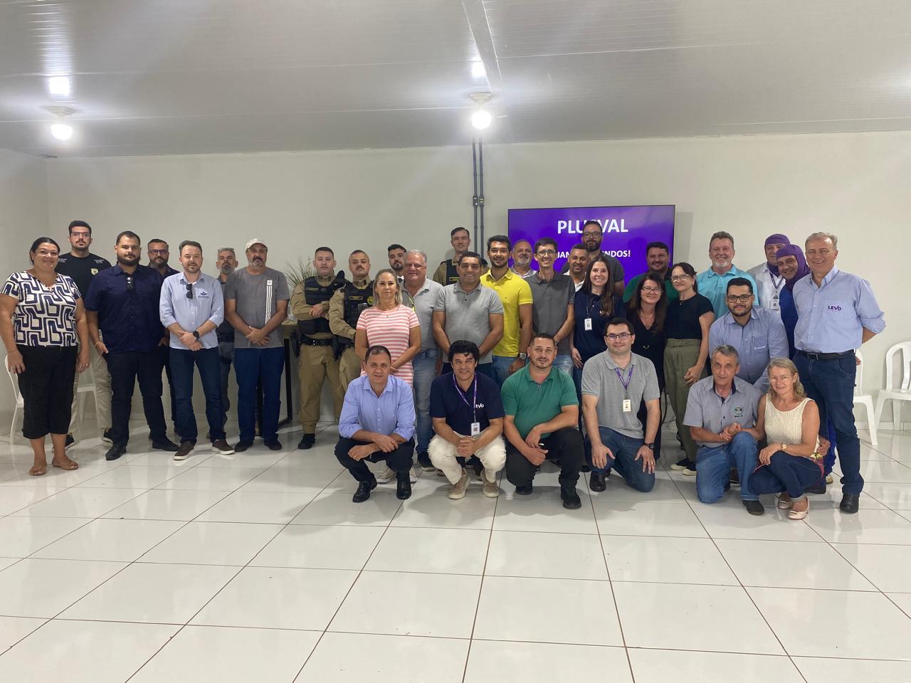 LEVO Alimentos apresenta planos de expansão e impacto econômico em Iporã para autoridades