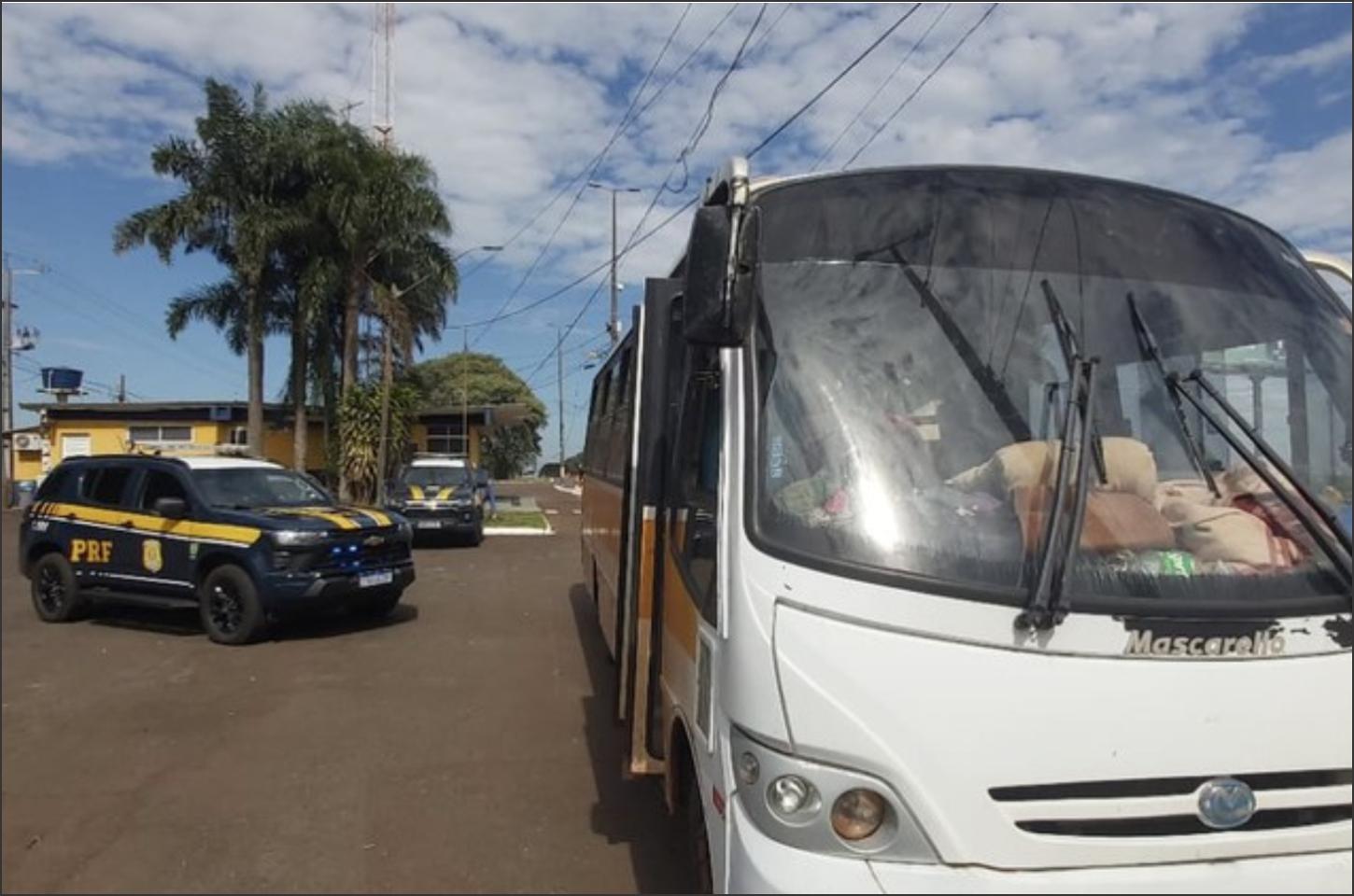 Em menos de 15 dias, PRF flagra mesma empresa transportando paraguaios sem condições no Paraná