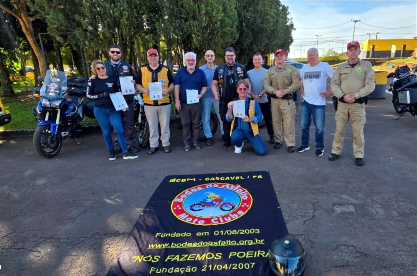 BPRv promove instrução de pilotagem para o Motoclube Bodes do Asfalto e convidados em Cascavel