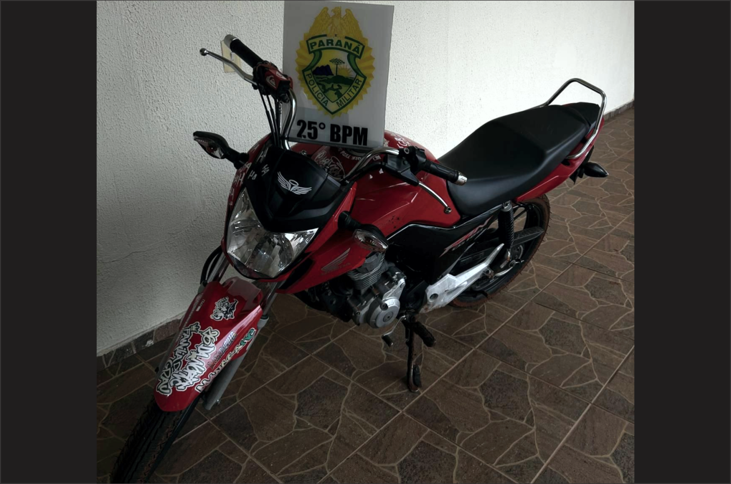 Polícia Militar flagra grupo realizando manobras perigosas em estrada rural de Cafezal do Sul