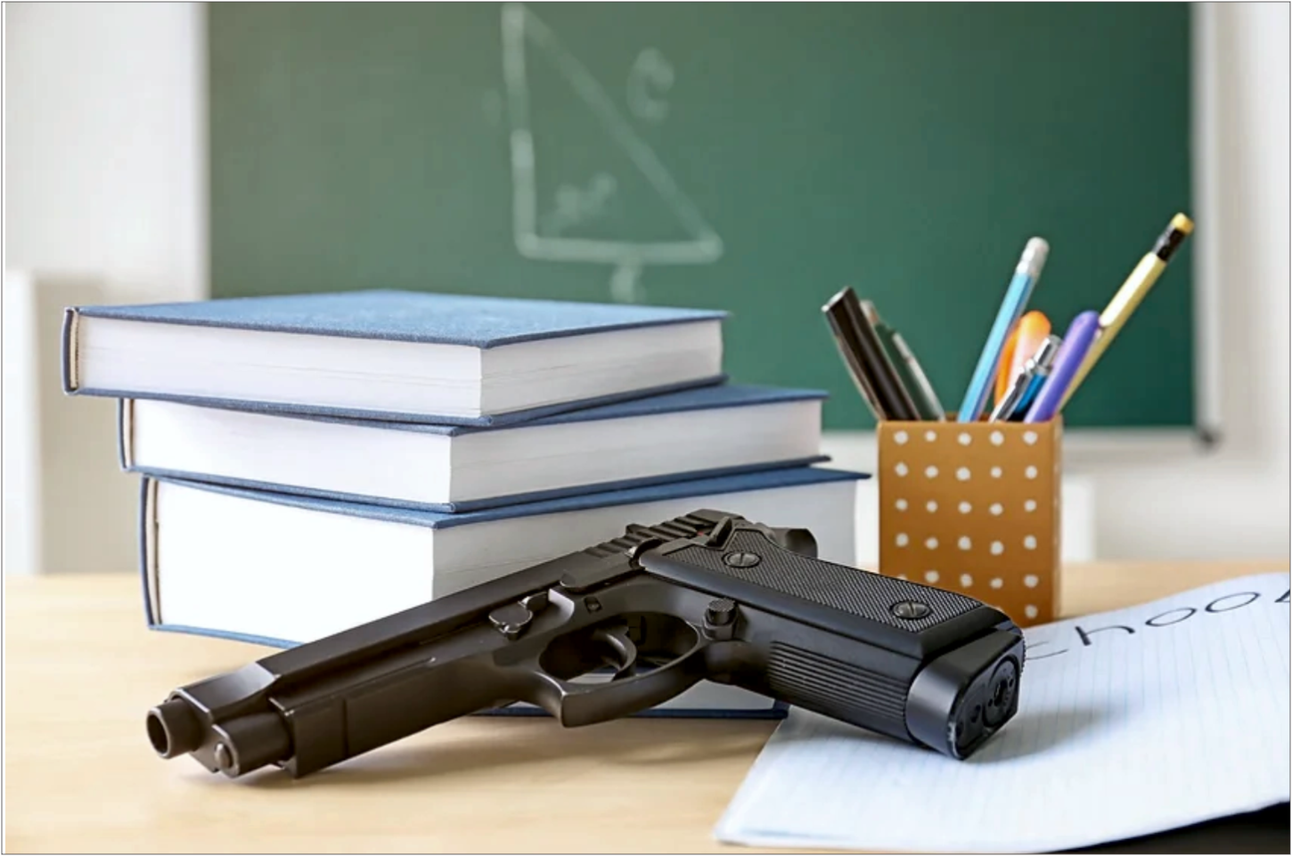 A pedido do MPPR, Judiciário afasta das funções professor da rede pública de Iporã investigado por exibir arma de fogo a alunos em sala de aula