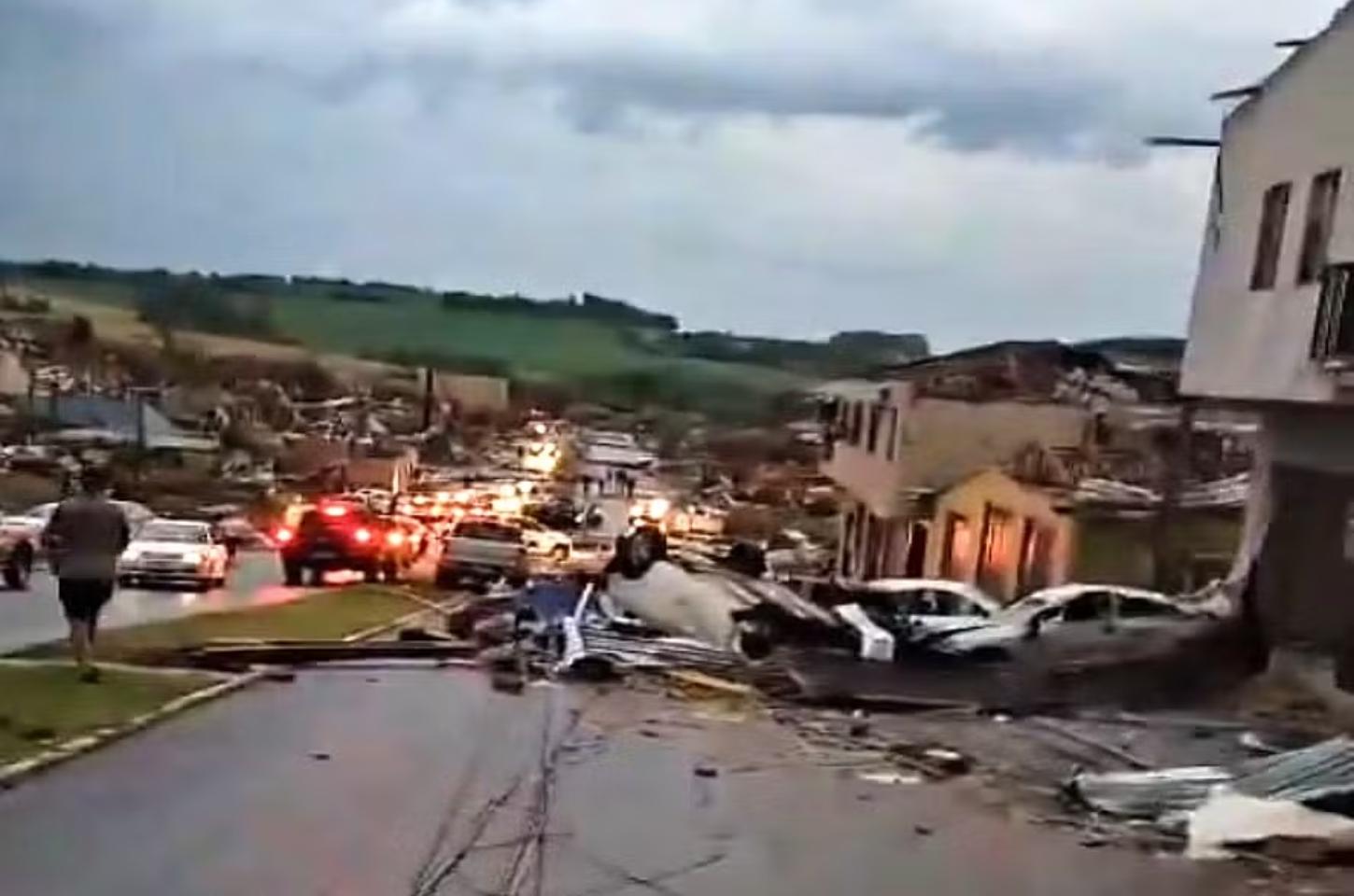 Meteorologista do Simepar confirma tornado no Paraná nesta sexta-feira