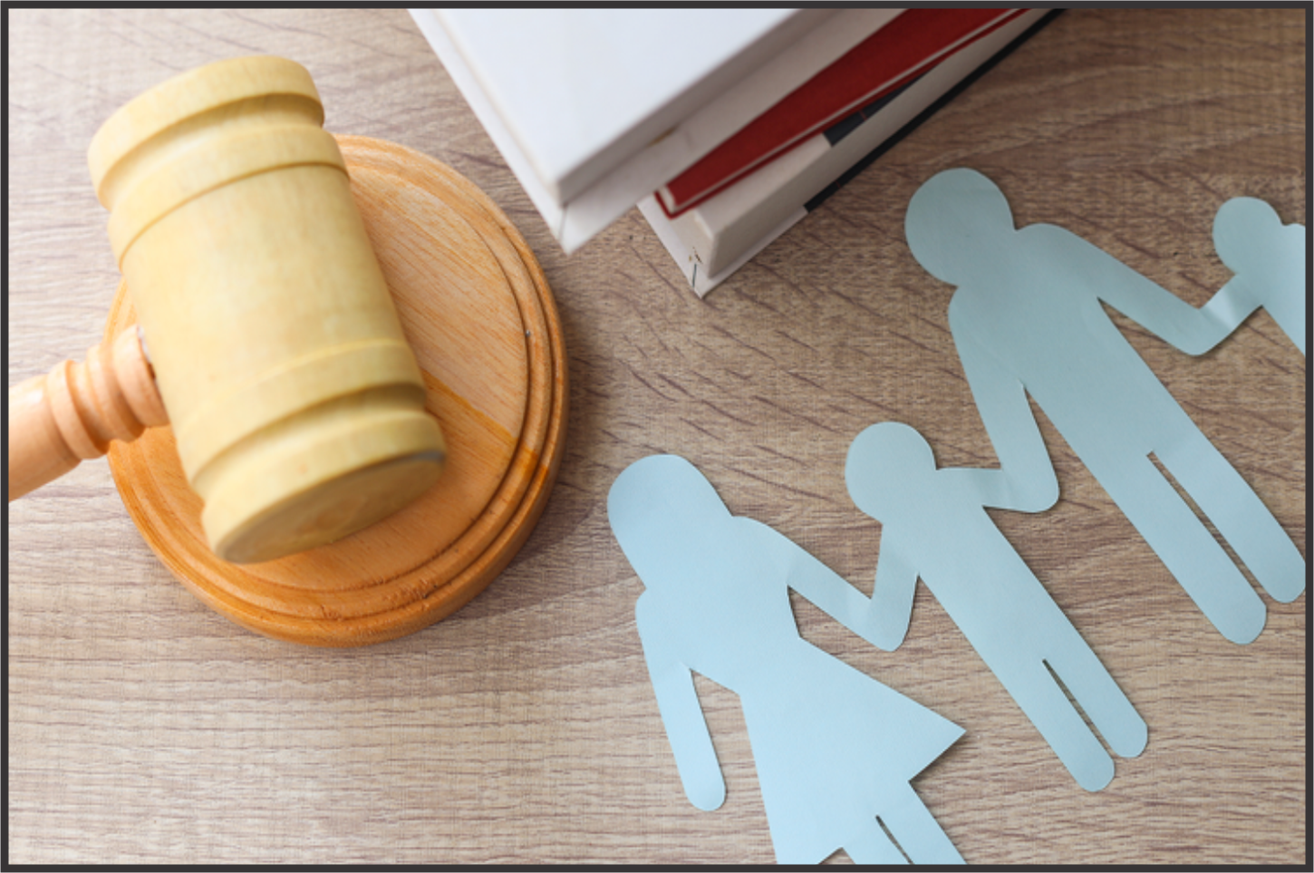 Mulher com mandado por pensão alimentícia é presa em Cafezal do Sul após ir à PM acompanhar filho apreendido