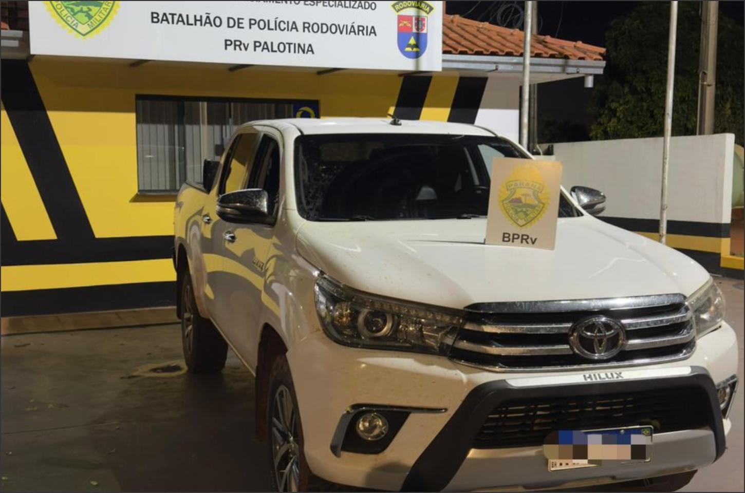 Hilux furtada é recuperada após perseguição policial na PR-364 em Palotina