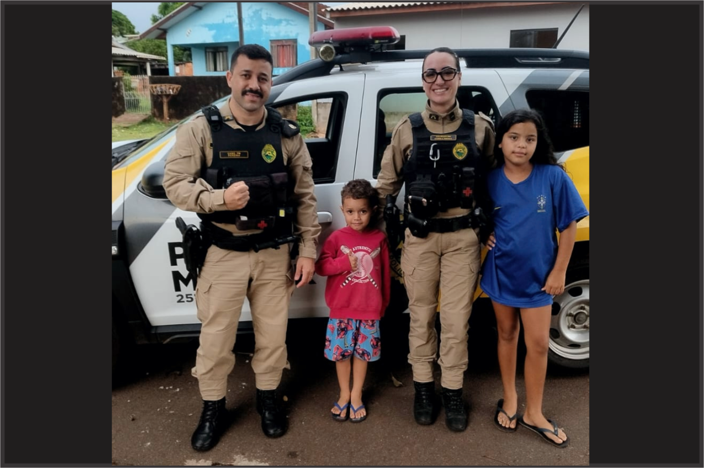Policiais transformam simples pedido em momento inesquecível para crianças