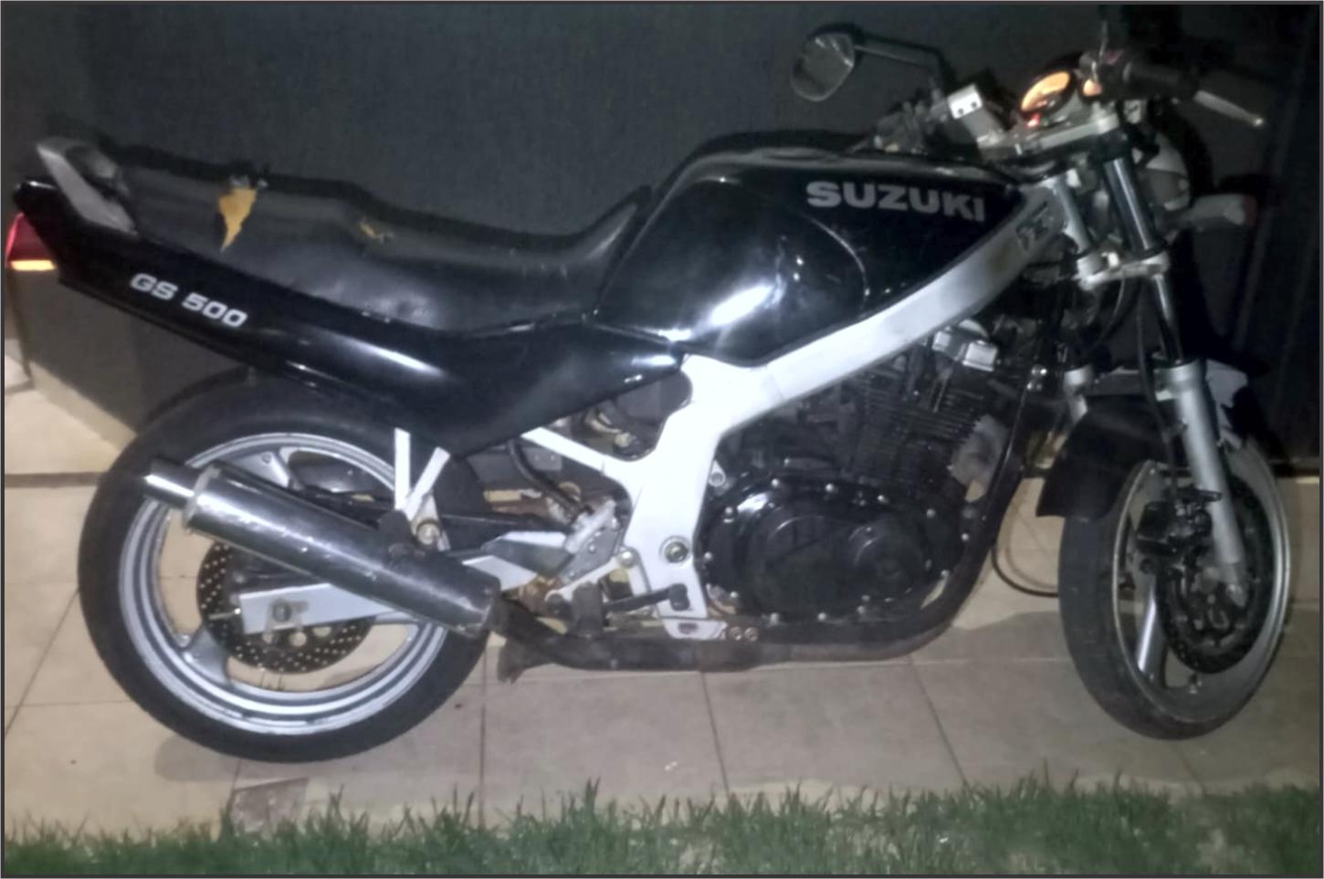 Motocicleta com registro de furto desde 2009 é recuperada após acidente no centro de Altônia