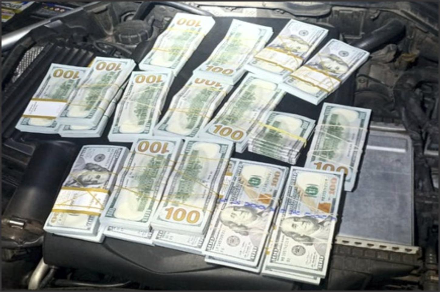 PRF apreende mais de 200 mil dólares dentro de motor de Mercedes no Paraná