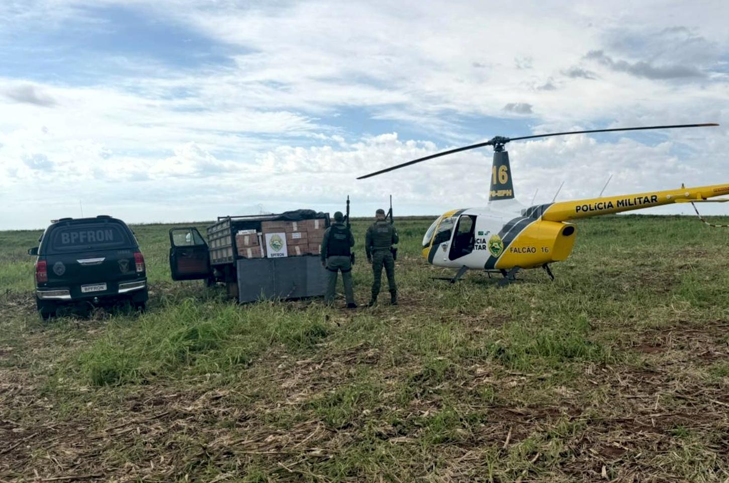 BPFRON, COMAV e Receita Federal apreendem 3 mil pacotes de cigarros contrabandeados e prendem suspeito