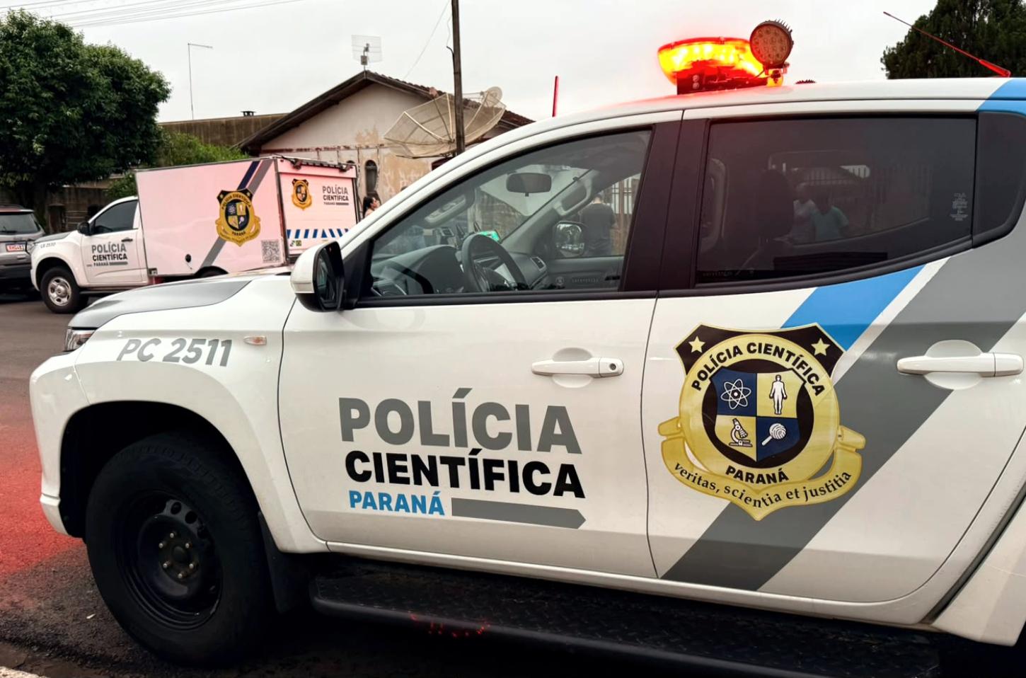 Homem de 56 anos é encontrado morto dentro de residência