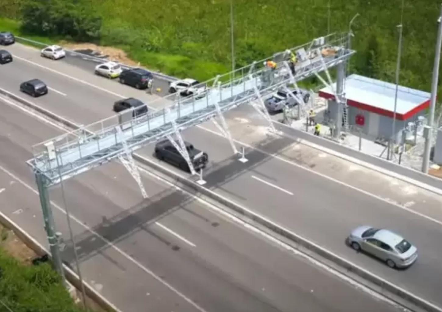 PR-323 terá quatro pontos de pedágio automático Free Flow; veja os valores estimados das tarifas