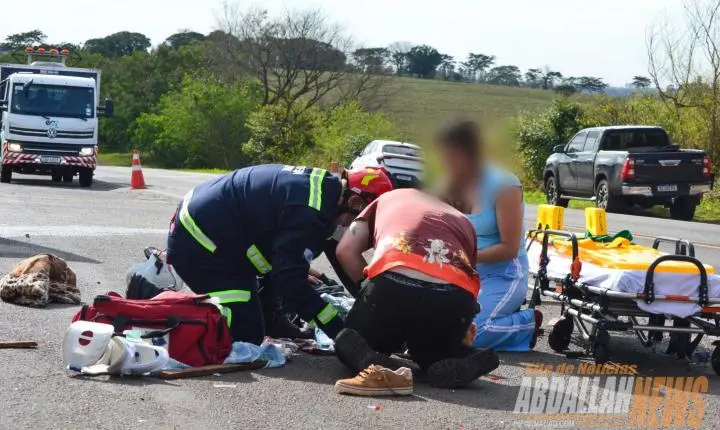Acidente entre carro e moto deixa motociclista ferido em Iporã