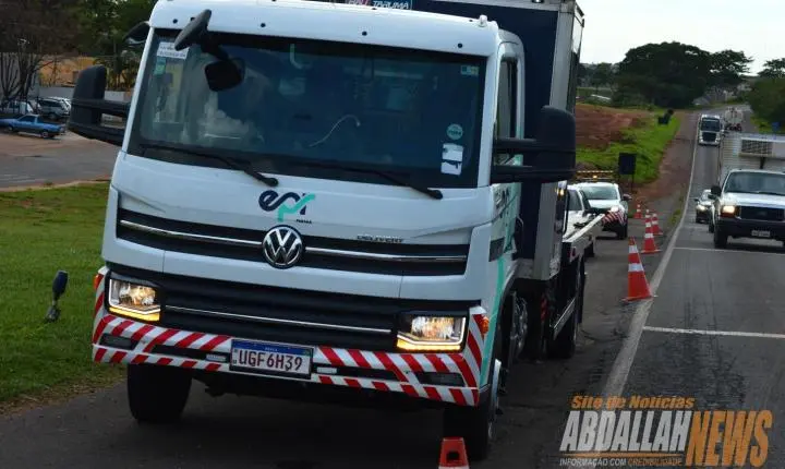 Acidente entre carro e moto deixa motociclista ferido em Iporã