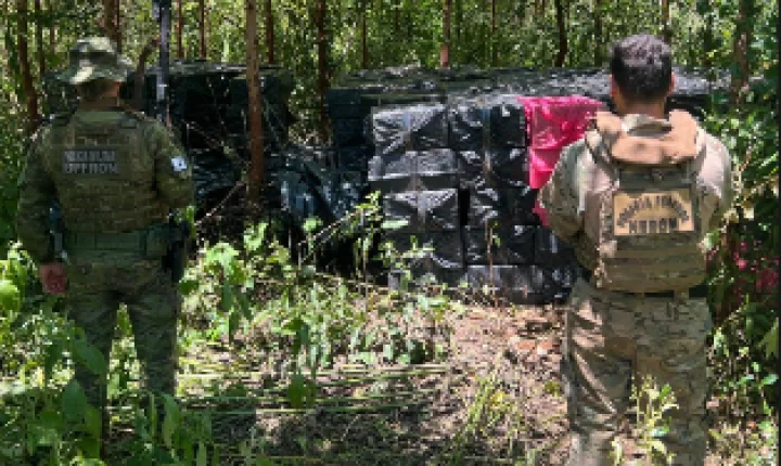 BPFRON e Polícia Federal apreendem 13 mil pacotes de cigarros contrabandeados em Iporã