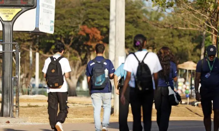 Brasileiros se sentem mais saudáveis do que são, diz pesquisa