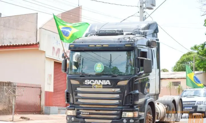 Carreata em apoio ao candidato Flávio Bolsonaro em Iporã