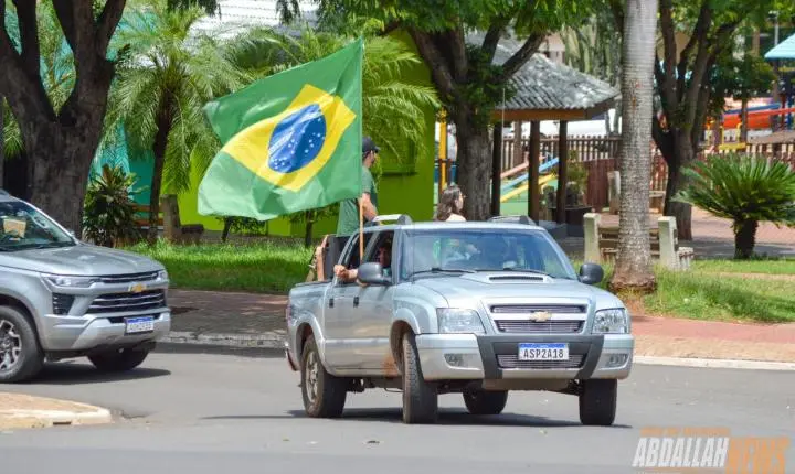 Carreata em apoio ao candidato Flávio Bolsonaro em Iporã