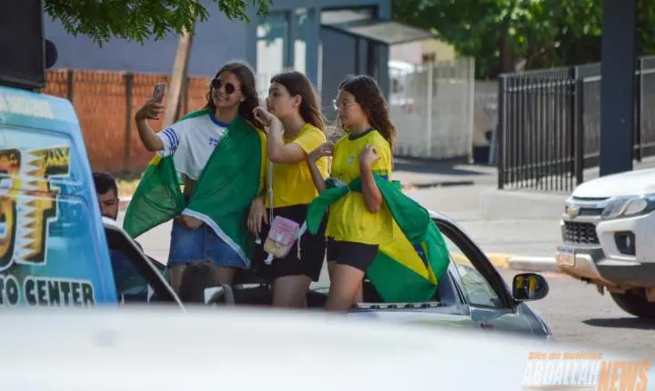 Carreata em apoio ao candidato Flávio Bolsonaro em Iporã