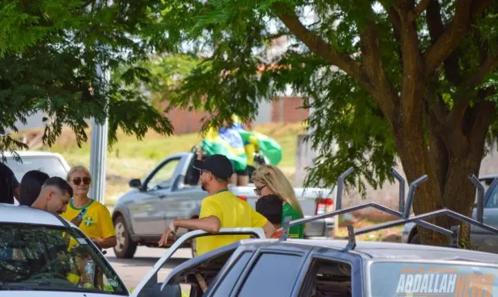 Carreata em apoio ao candidato Flávio Bolsonaro em Iporã
