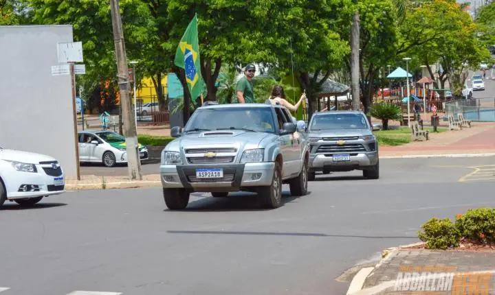 Carreata em apoio ao candidato Flávio Bolsonaro em Iporã