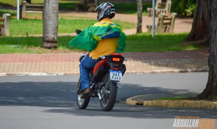 Carreata em apoio ao candidato Flávio Bolsonaro em Iporã