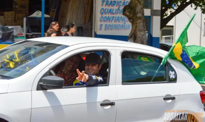 Carreata em apoio ao candidato Flávio Bolsonaro em Iporã