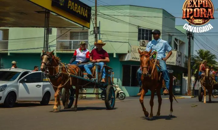 Cavalgada abre o clima de festa para a Expo Iporã 2025