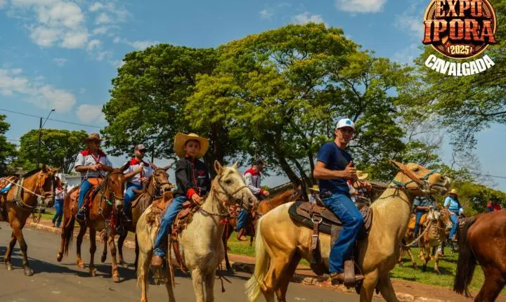 Cavalgada abre o clima de festa para a Expo Iporã 2025