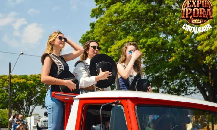 Cavalgada abre o clima de festa para a Expo Iporã 2025