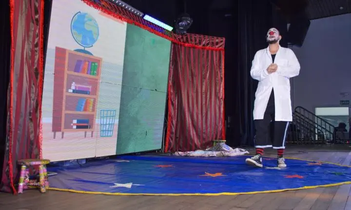 Circo Teatro emociona crianças e leva mensagem de proteção contra o abuso infantil em Iporã