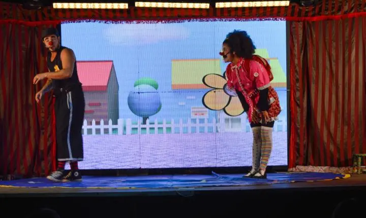 Circo Teatro emociona crianças e leva mensagem de proteção contra o abuso infantil em Iporã