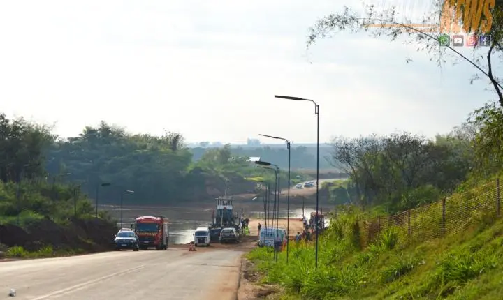 Corsa passa direto por acesso à balsa, cai no Rio Piquiri e jovem de 23 anos morre
