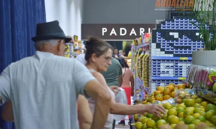 Depois das cinzas, um novo começo: Mercado Santa Inês reabre as portas cercado de emoção e carinho da comunidade iporaense