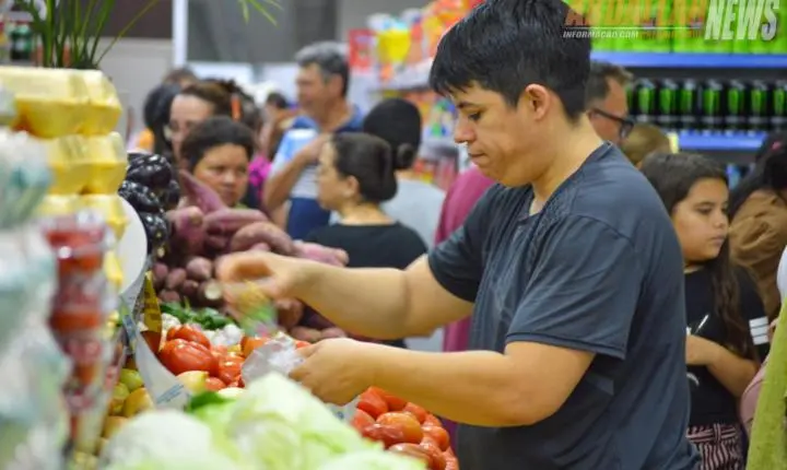Depois das cinzas, um novo começo: Mercado Santa Inês reabre as portas cercado de emoção e carinho da comunidade iporaense