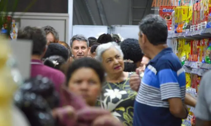 Depois das cinzas, um novo começo: Mercado Santa Inês reabre as portas cercado de emoção e carinho da comunidade iporaense