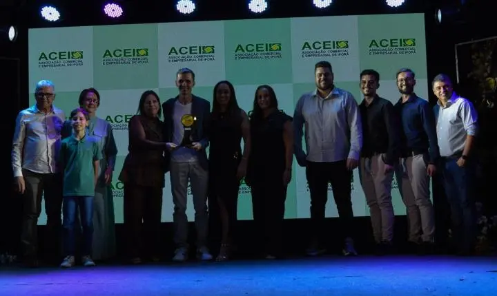 Empreendedores de Iporã são homenageados no evento “Destaque do Ano 2024” da Associação Comercial