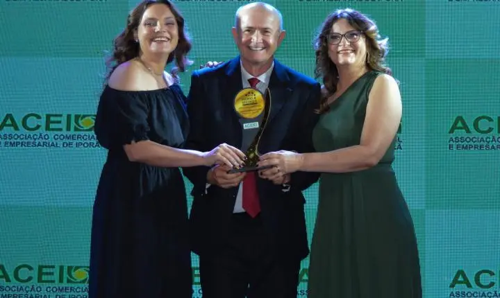 Empreendedores de Iporã são homenageados no evento “Destaque do Ano 2024” da Associação Comercial