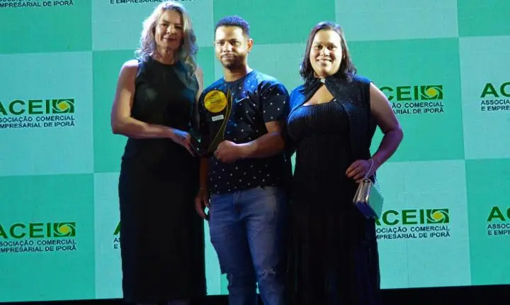 Empreendedores de Iporã são homenageados no evento “Destaque do Ano 2024” da Associação Comercial