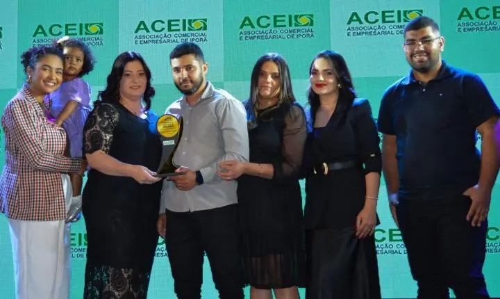 Empreendedores de Iporã são homenageados no evento “Destaque do Ano 2024” da Associação Comercial