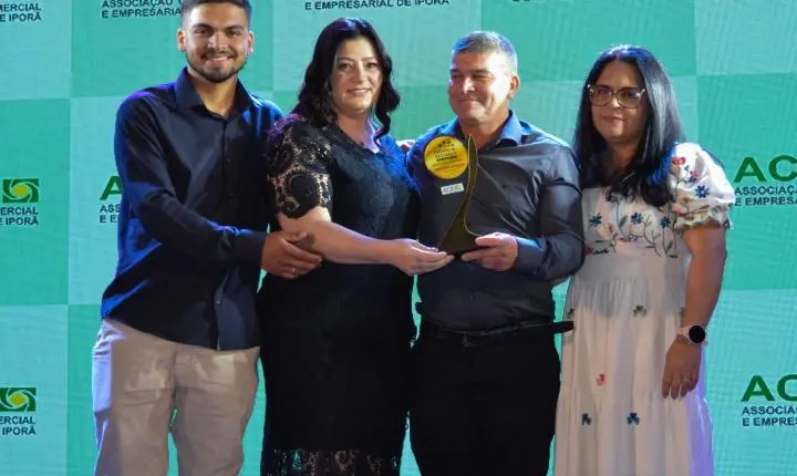 Empreendedores de Iporã são homenageados no evento “Destaque do Ano 2024” da Associação Comercial